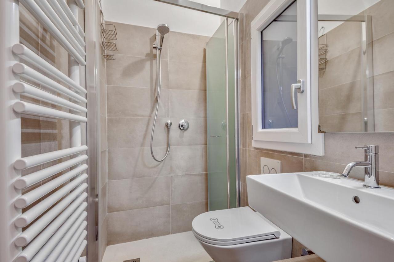 פירנצה Porta Rossa Apartments Near Ponte Vecchio מראה חיצוני תמונה