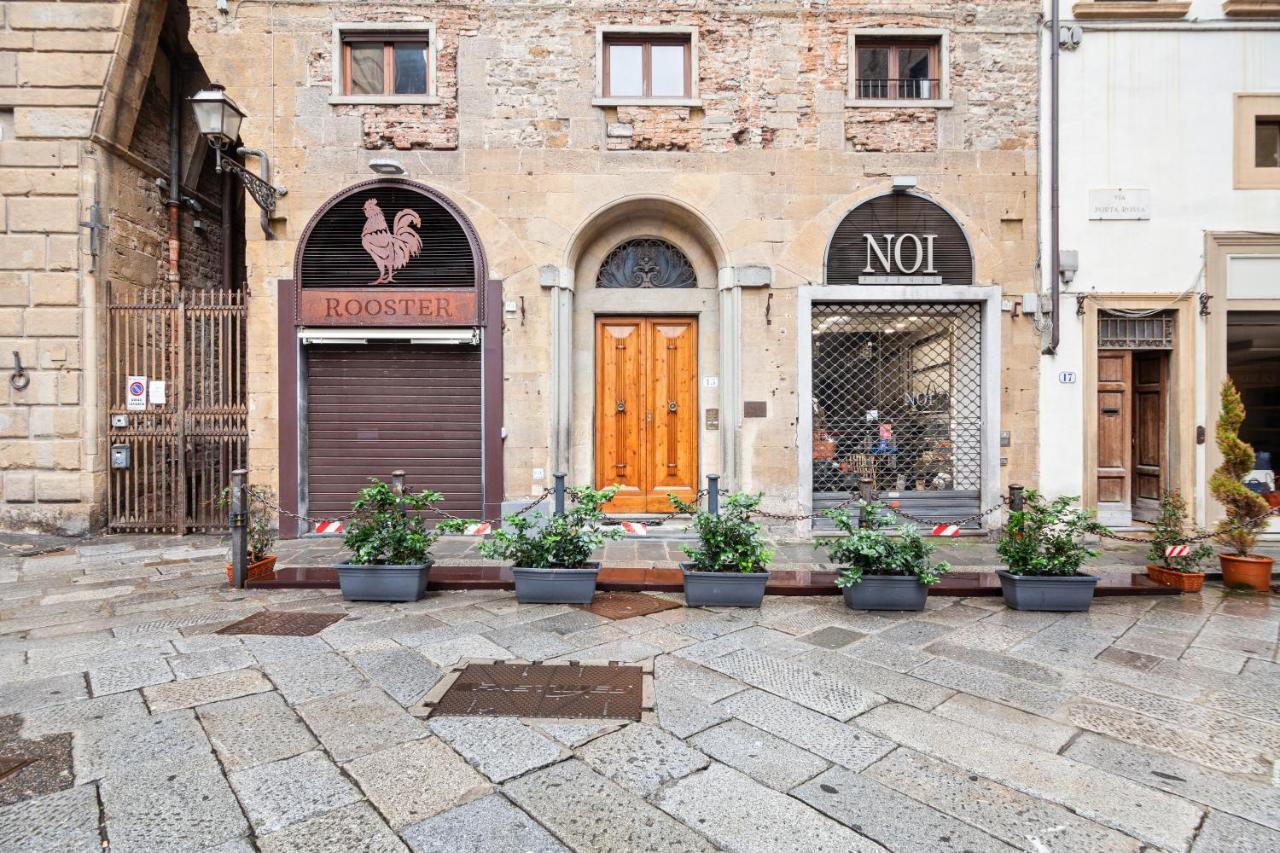 פירנצה Porta Rossa Apartments Near Ponte Vecchio מראה חיצוני תמונה
