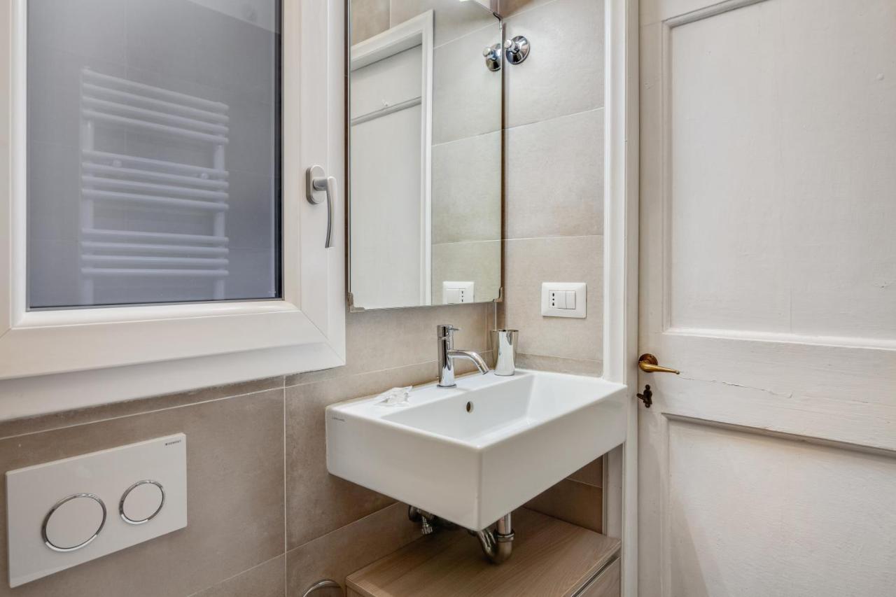 פירנצה Porta Rossa Apartments Near Ponte Vecchio מראה חיצוני תמונה