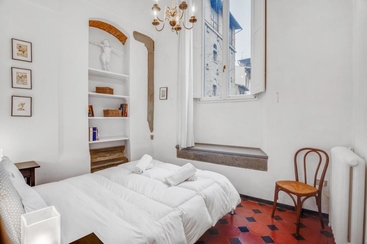פירנצה Porta Rossa Apartments Near Ponte Vecchio מראה חיצוני תמונה