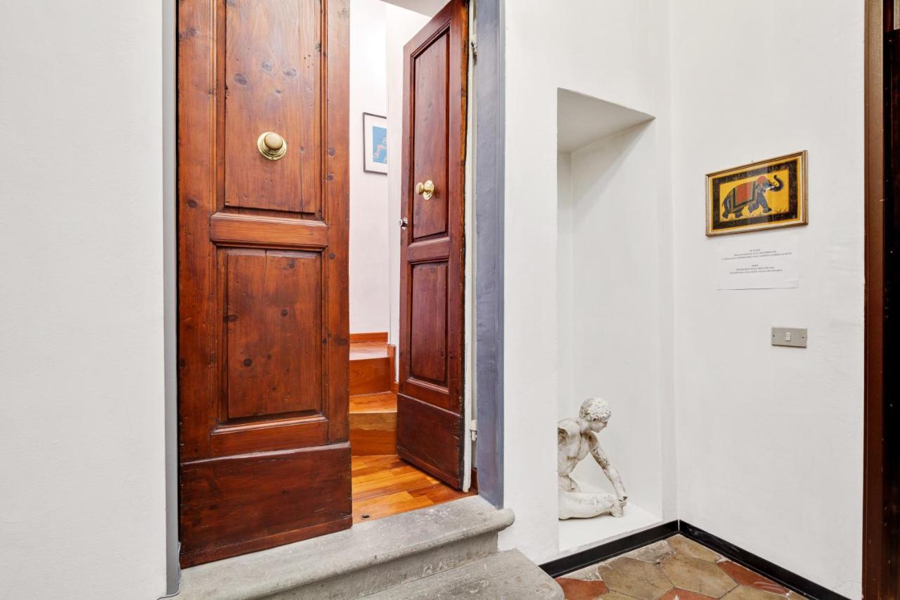 פירנצה Porta Rossa Apartments Near Ponte Vecchio מראה חיצוני תמונה